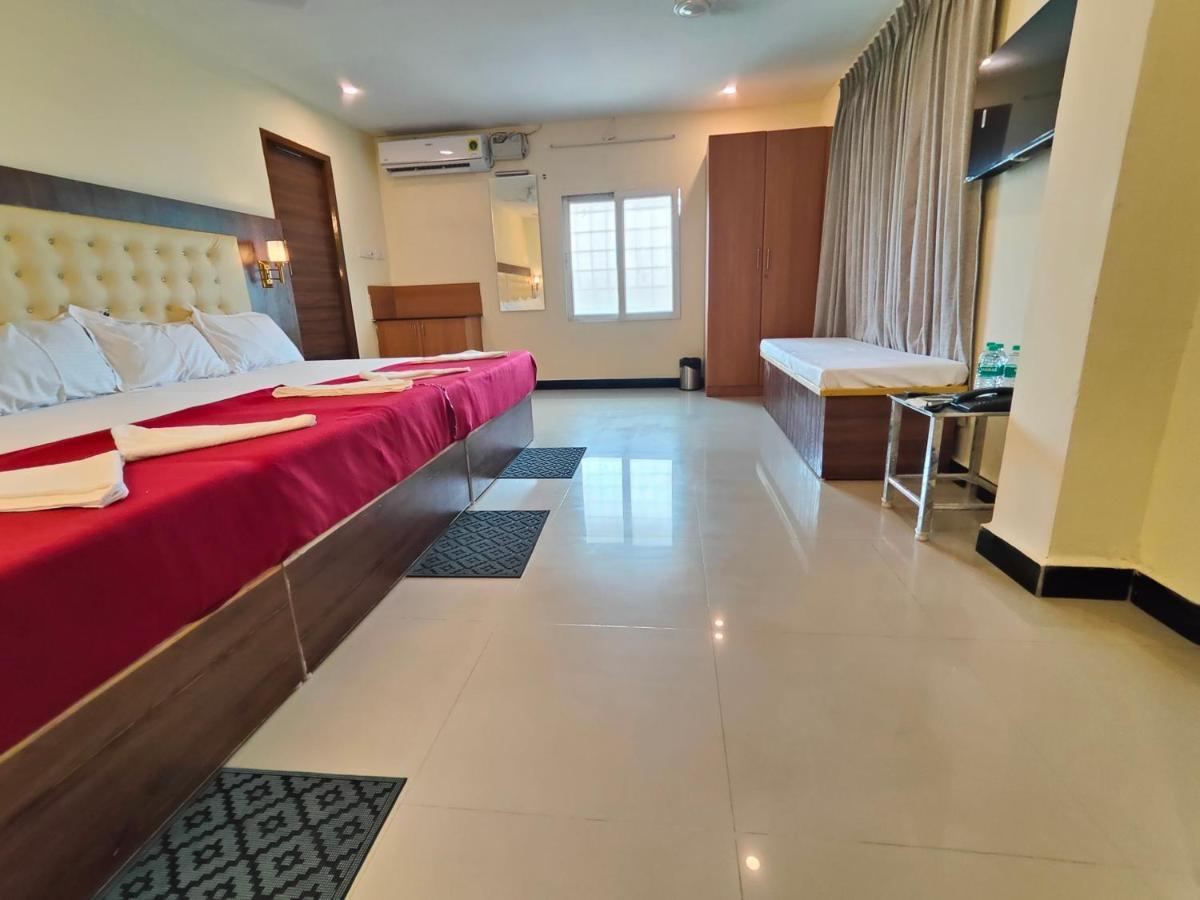 Hotel Comfort Kanchipuram Exterior foto